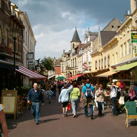 Fletcher Hotel-restaurant Parkstad- Zuid Limburg Отель