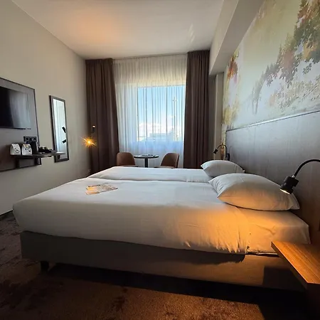 Fletcher Hotel-restaurant Parkstad- Zuid Limburg كيركراد