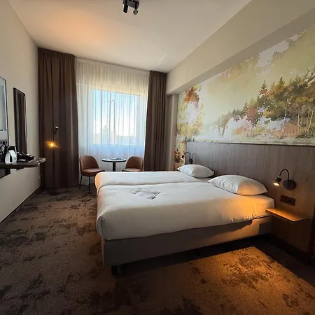 Fletcher Hotel-restaurant Parkstad- Zuid Limburg 4* Керкраде