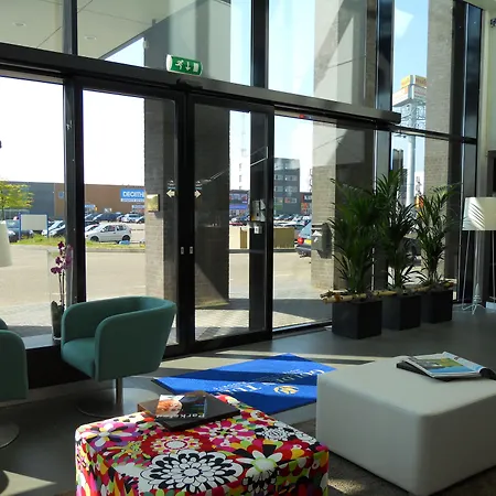 Fletcher Hotel-restaurant Parkstad- Zuid Limburg Otel 4*